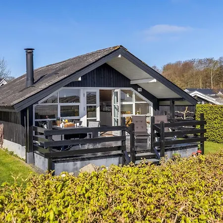 Ferienhaus Uuno - 200m From The Sea By Interhome